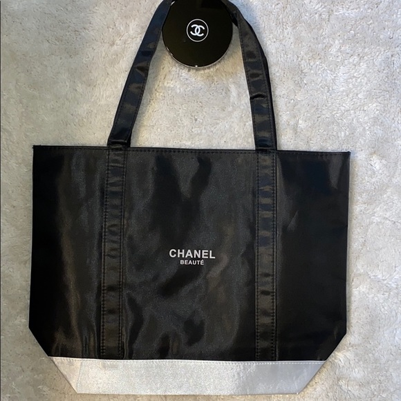 CHANEL Handbags - New Chanel Paris beauty vip makeup gift tote bag